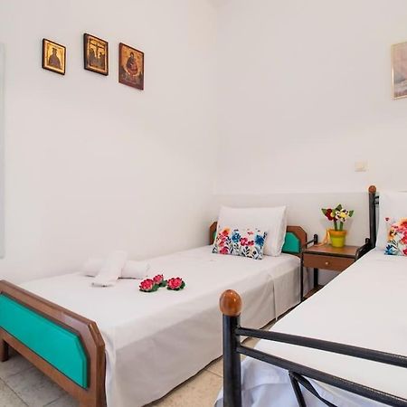 House Of Flowers Near Beach 2 Ierapetra  Ngoại thất bức ảnh